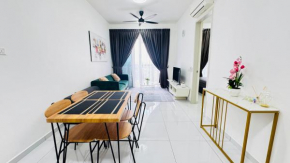 Sky Trees Bukit Indah AEON 2BED 5pax netflix Disney